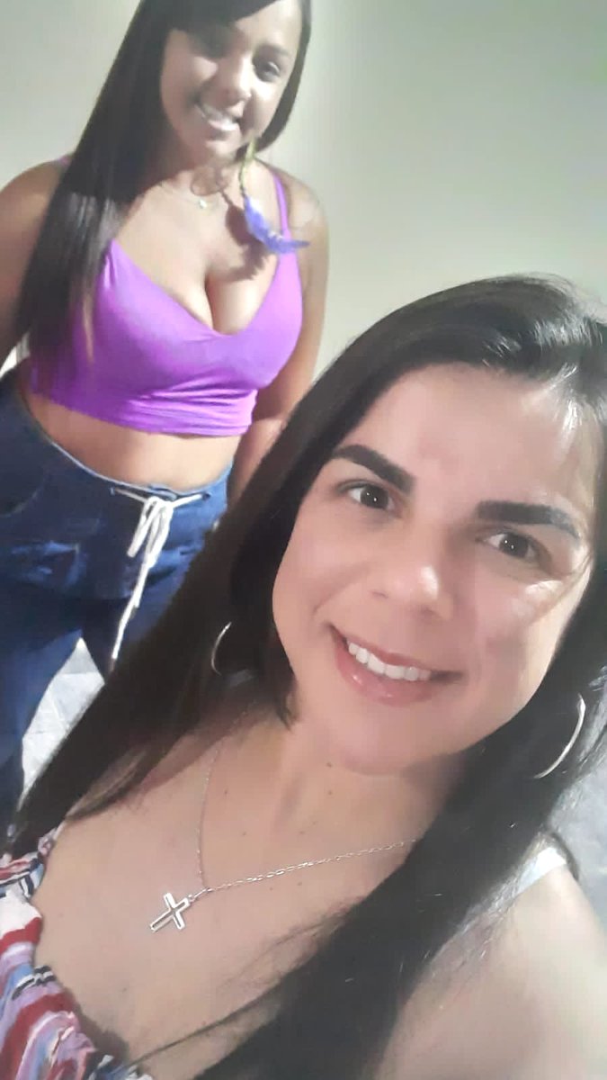 StefhaniiN's tweet photo. A amizade é tudo , é se dar sem esperar nada em troca dessa união , é ter alguém pra contar na escuridão ... 🥰❤️ https://t.co/CGHL5Zf39k