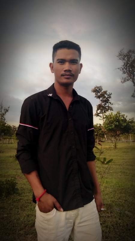 #ប្រុសខ្មៅស្រុកស្រែ