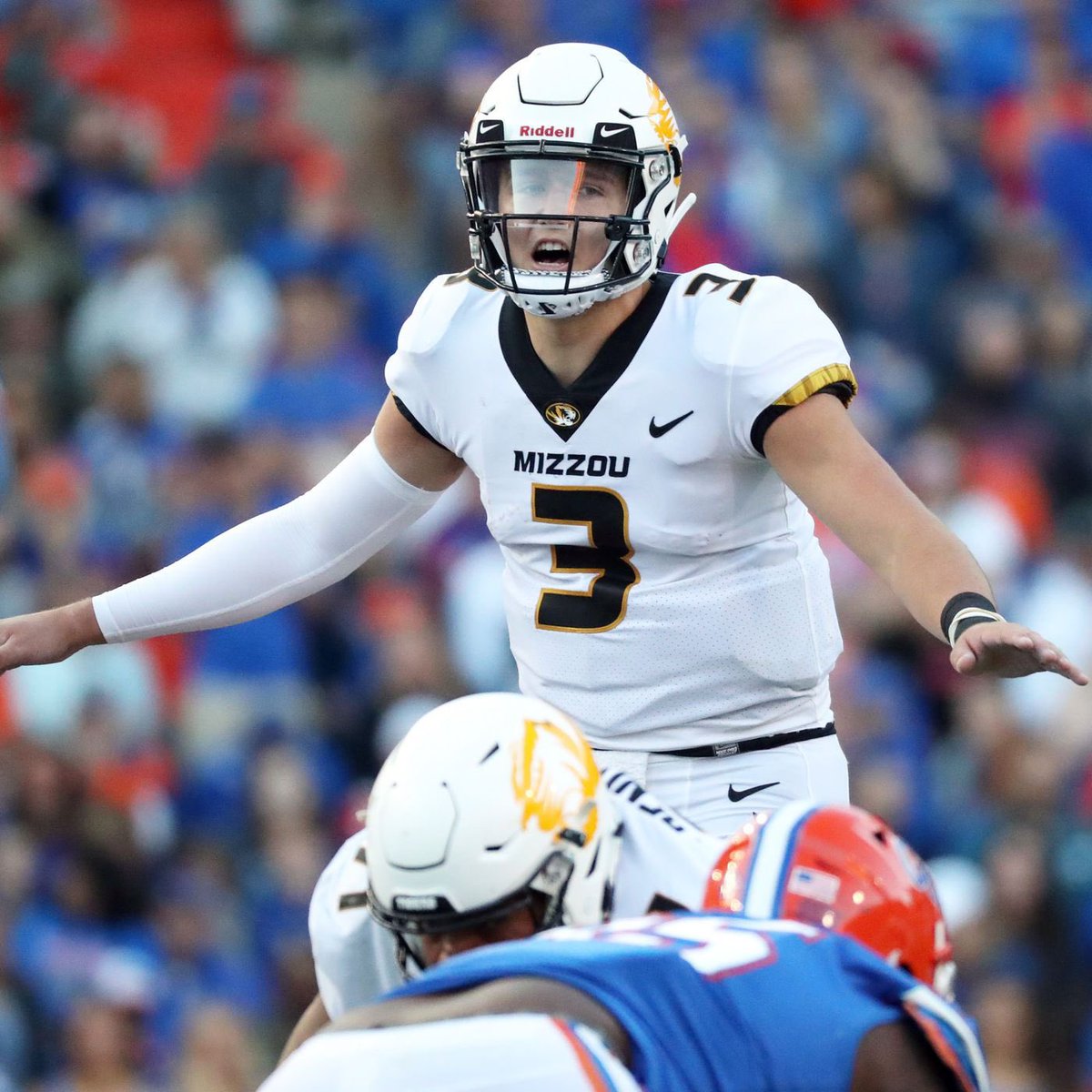 CFManager_'s tweet photo. Drew Lock has been named the starting QB for week 1 against the Eagles! https://t.co/Y47XMNd1Hd