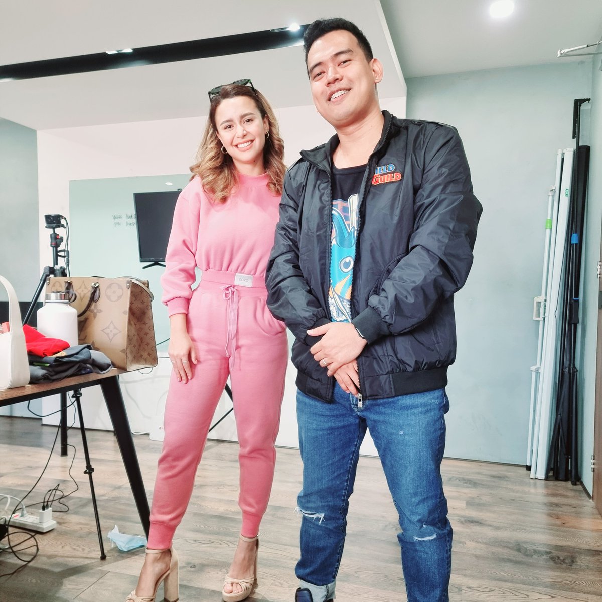 kookoocryptotv's tweet photo. Hi, @Yassizle! 
Ako nga pala si Kookoo... ☺️
Ang Kookoo_______ sa buhay mo.😅✌️

#AxieCup🏆 https://t.co/GQ8bwXtJAU