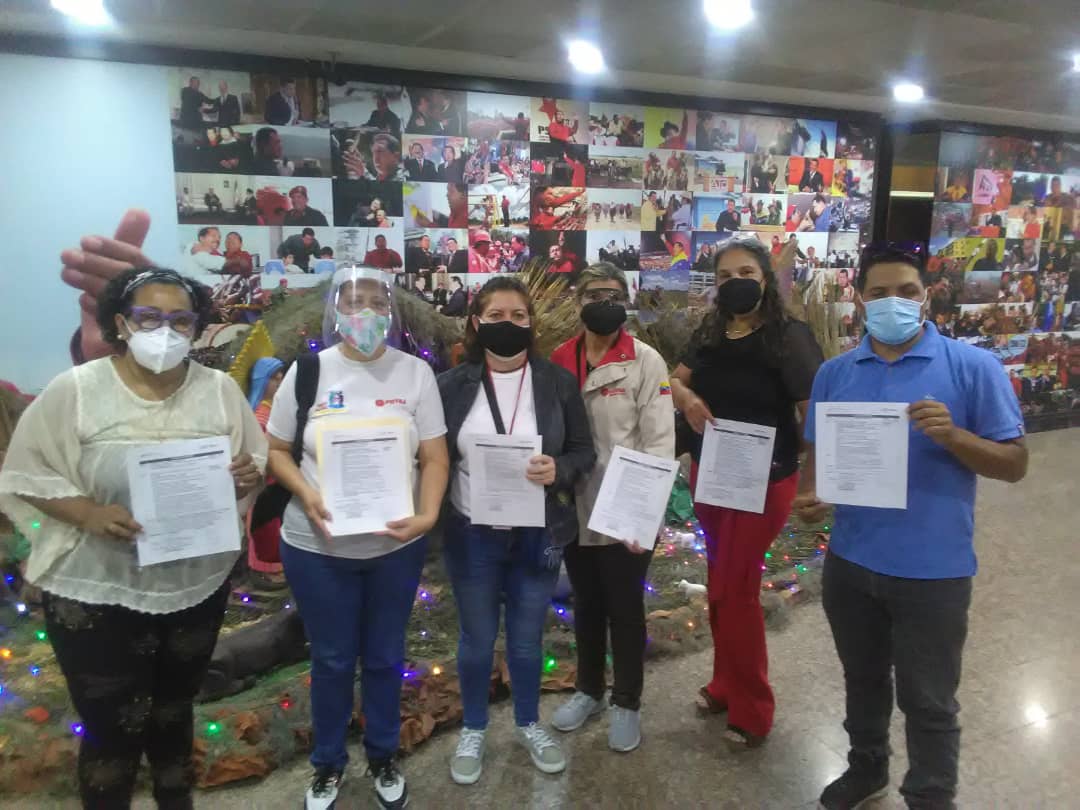 CONAFEPDVSASH's tweet photo. Hoy, Día Internacional para las Personas con Discapacidad en PDVSA la Campiña Misión cumplida, equipo con los Acuses del Punto de Cuenta y Resultado Preliminar del Censo Actualización 2021 CONAFE PDVSA SH ante nuestras diferentes autoridades Petroleras #CONAFEPDVSASH https://t.co/owFSW7ATmy