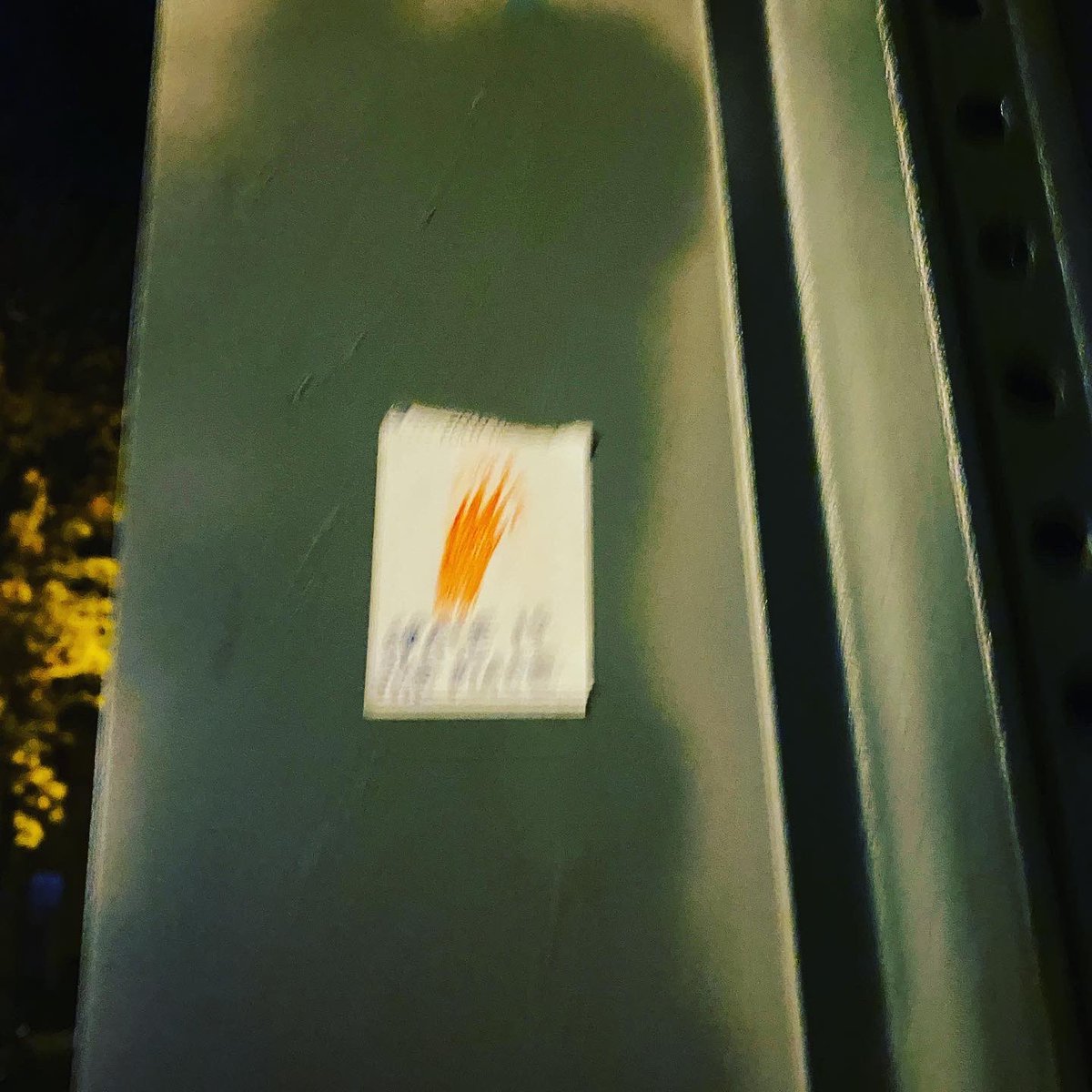 wcraghead's tweet photo. left a sticker in a city
#seedtoss #rva #sunra #sunraspring #sunrawasright #spaceistheplace https://t.co/0cGAYY3bKX