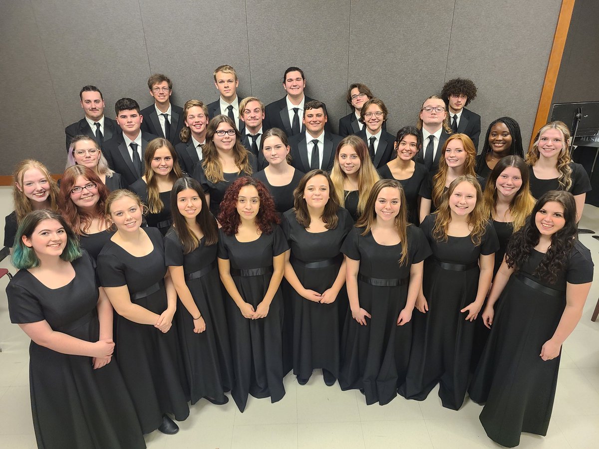 It's showtime! Best wishes to Chorale!