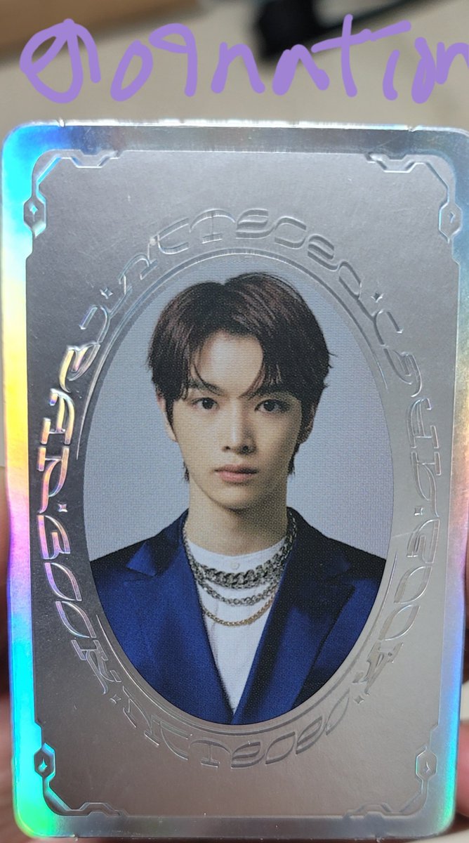 09nation's tweet photo. nct2020 Resonance 성찬 스페셜 이어북 포카 양도 
앞면은 깔끔한데 뒷면에 약간 자국 있어요 사진 잘 보고 제시해주세요 안전하게 포장해서 배송해드립니다 지역 맞으면 직거래도 가능해요 https://t.co/mBTyVx2tgT