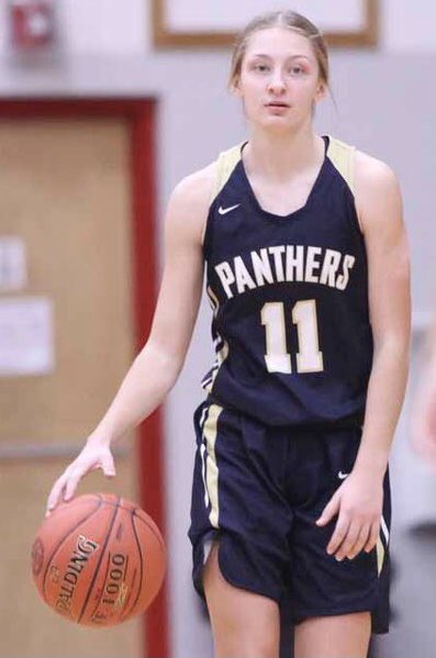 catfan28's tweet photo. K-State WBB commit Taryn Sides with 37 points tonight including a perfect 14-14 from FT line despite playing with foul trouble most of the game. Phillipsburg beats Oakley 68-43. https://t.co/q8M3mHQjDv