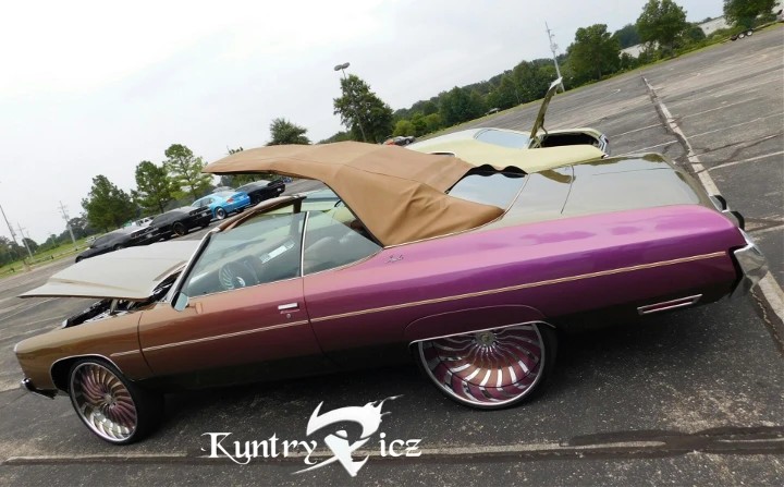 KuntryPicz's tweet photo. #ShotzByKuntry #carshow #cars #carphotography #carphotographer #customwheels #autophotography #wetpaint #rides #bigrims #carpornphotography #stuntseason #whipgame  #automobiles #outdoorphotography #outdoors #hotcars #whipz #streetcars https://t.co/aav3NqMfX1