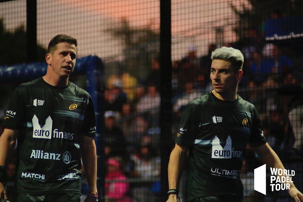paquito_navarro's tweet photo. Con sufrimiento @mdinenno , pero seguimos adelante en el #wptméxicoopen🇲🇽 !!! Felicidades @javiricodasi98 y @momogonzalez1 por vuestro torneo y entrega. Competir contra vosotros es tremendo! https://t.co/12xPf2RIqR
