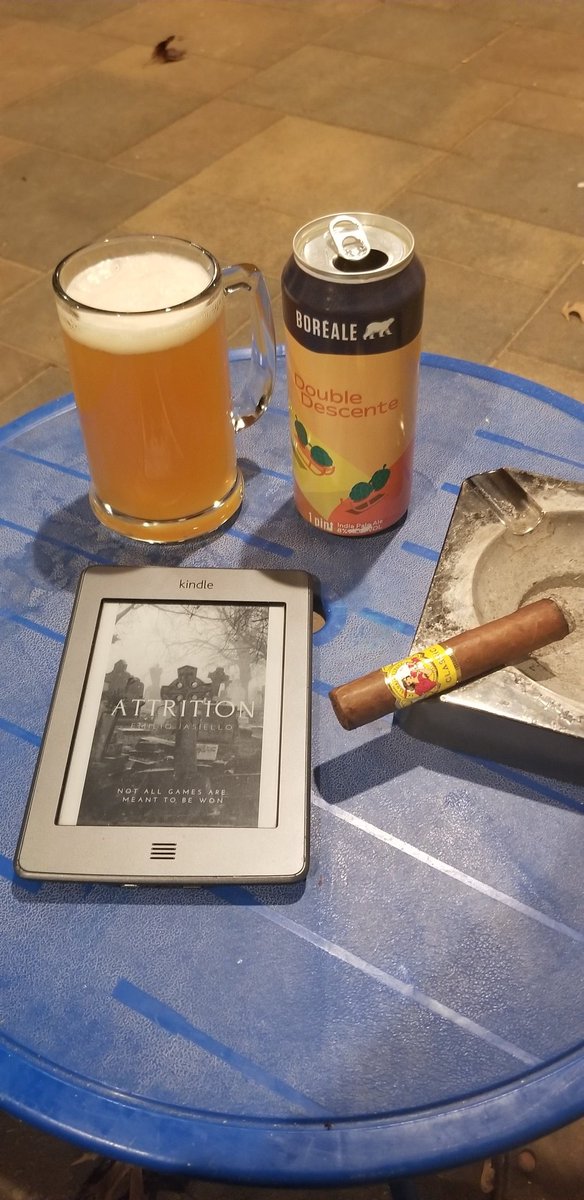 DrewT725's tweet photo. #OnTheBlueTable this evening with; @LaGloriaCubana Classic Wavell, Boreale Brewing's Double Descente IPA, and Attrition by @Iasiello_E https://t.co/L4w4UMIMtP