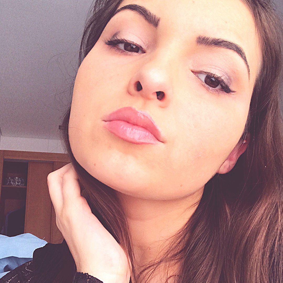 mistakeerase's tweet photo. your everyday go-to makeup sponsored by @mistakeerase 🖤 now's your chance to win a mistake erase eyeliner + corrector pen free plus over $200 worth of other products. https://t.co/KcweH8A9Ds
#stockingstuffer #sweepstakes #giveaway #holidaygiveaway #holidaygift https://t.co/8Yu7kiHpdH