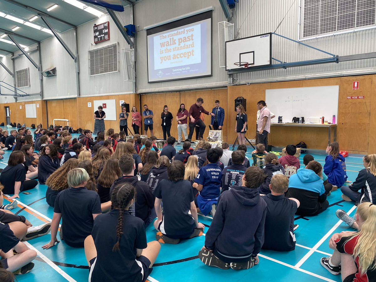 Katrina Axford tweet media