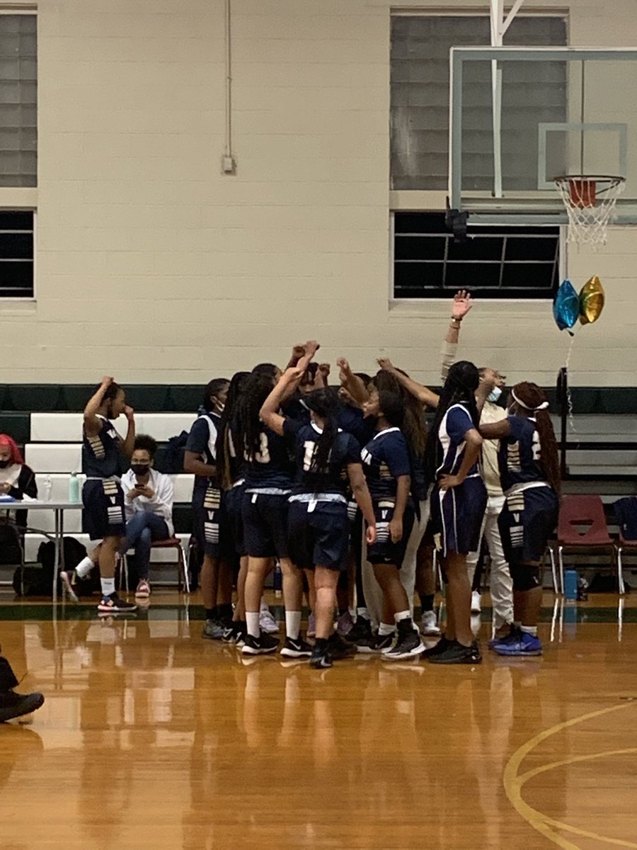 Varina_GBB's tweet photo. 🚨1-0🚨 
Congratulations to Coach Ferris, Coach Harding and the JV team as they opened up the season tonight with a win on the road! #Route5VSEverybody https://t.co/4jSw2K4a0K