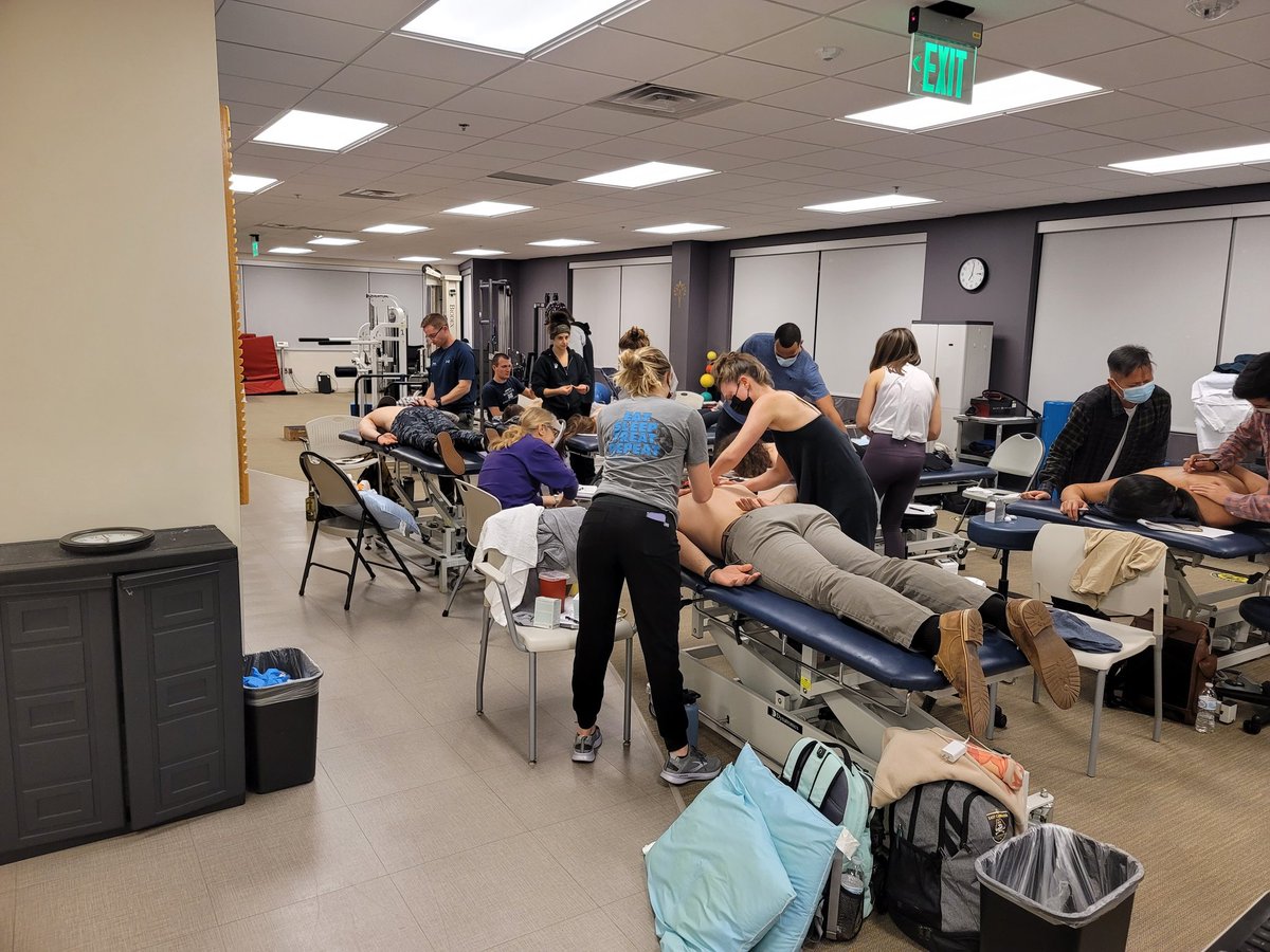 chris_goult's tweet photo. 37 PT, AT, chiropractor, and acupuncturist learning the art and science of dry needling for shoulder and neck pain on day 1 of DN1 in VA. Great class asking in depth questions in order implement DN to their treatments. @DrDunning @RayButtsDPTPhD @PatrickGorby @BenjaminEnglan5 https://t.co/VLxsrKRkuj