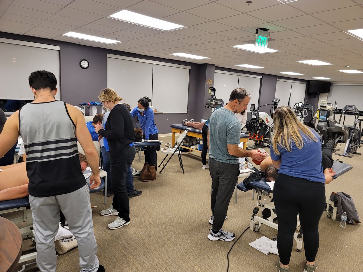 chris_goult's tweet photo. 37 PT, AT, chiropractor, and acupuncturist learning the art and science of dry needling for shoulder and neck pain on day 1 of DN1 in VA. Great class asking in depth questions in order implement DN to their treatments. @DrDunning @RayButtsDPTPhD @PatrickGorby @BenjaminEnglan5 https://t.co/VLxsrKRkuj