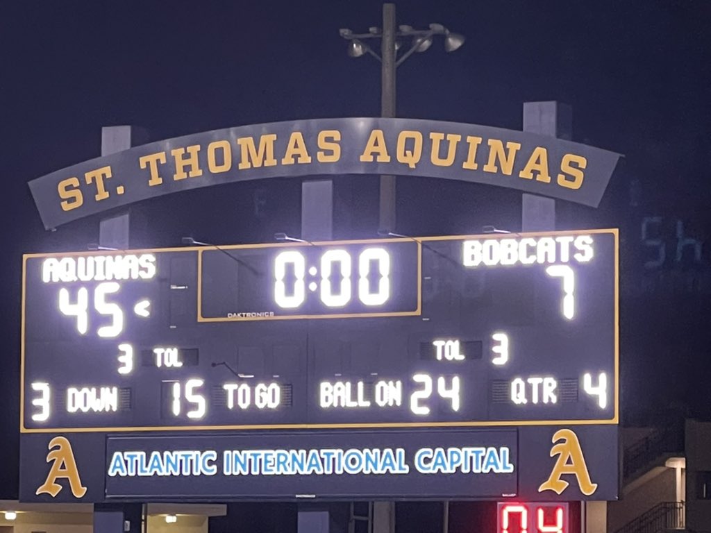 STA_Football's tweet photo. 🔹🔸WE GOIN TO THE SHIP🔸🔹

#YouGoWeGo
@CoachHarriott https://t.co/HSsjWbXKIY