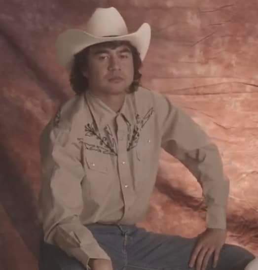 FiveSecsOfMemes's tweet photo. No sé ustedes pero yo le voy a decir a mis hijos que él era Chalino Sánchez
#5SecondsOfSummer #5SOS #5sos2011 #10YearsOf5SOS #5SOSThe10YearCelebrationShow https://t.co/tPDXsgQOLB