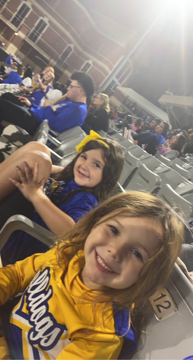 Caryn Self tweet media