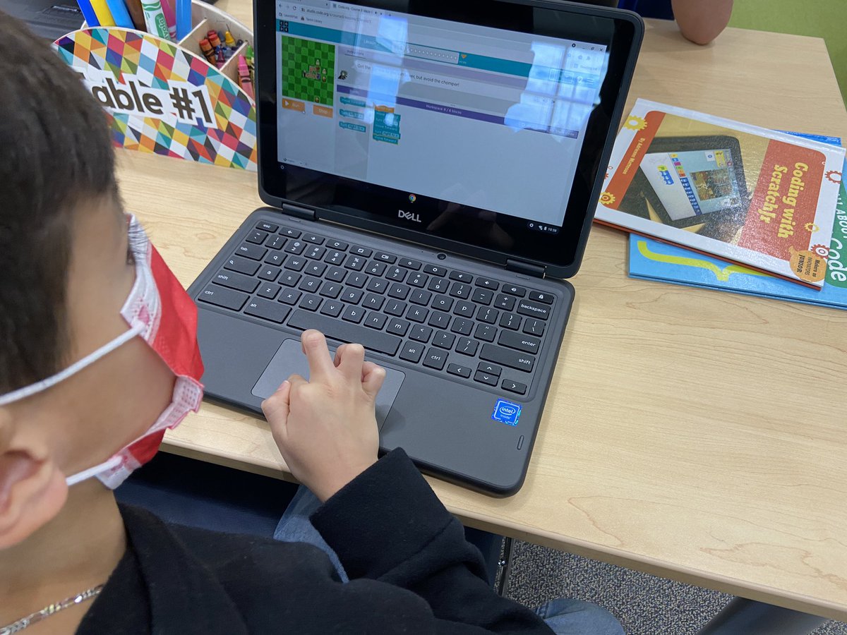 TarvinLibrary's tweet image. Students @TarvinES have been having a blast starting their #HourOfCode adventure in the library! I can’t wait to see how far they get in their coding skills this year! #LISDcodes #leanderisdlib #NTtrailblazers