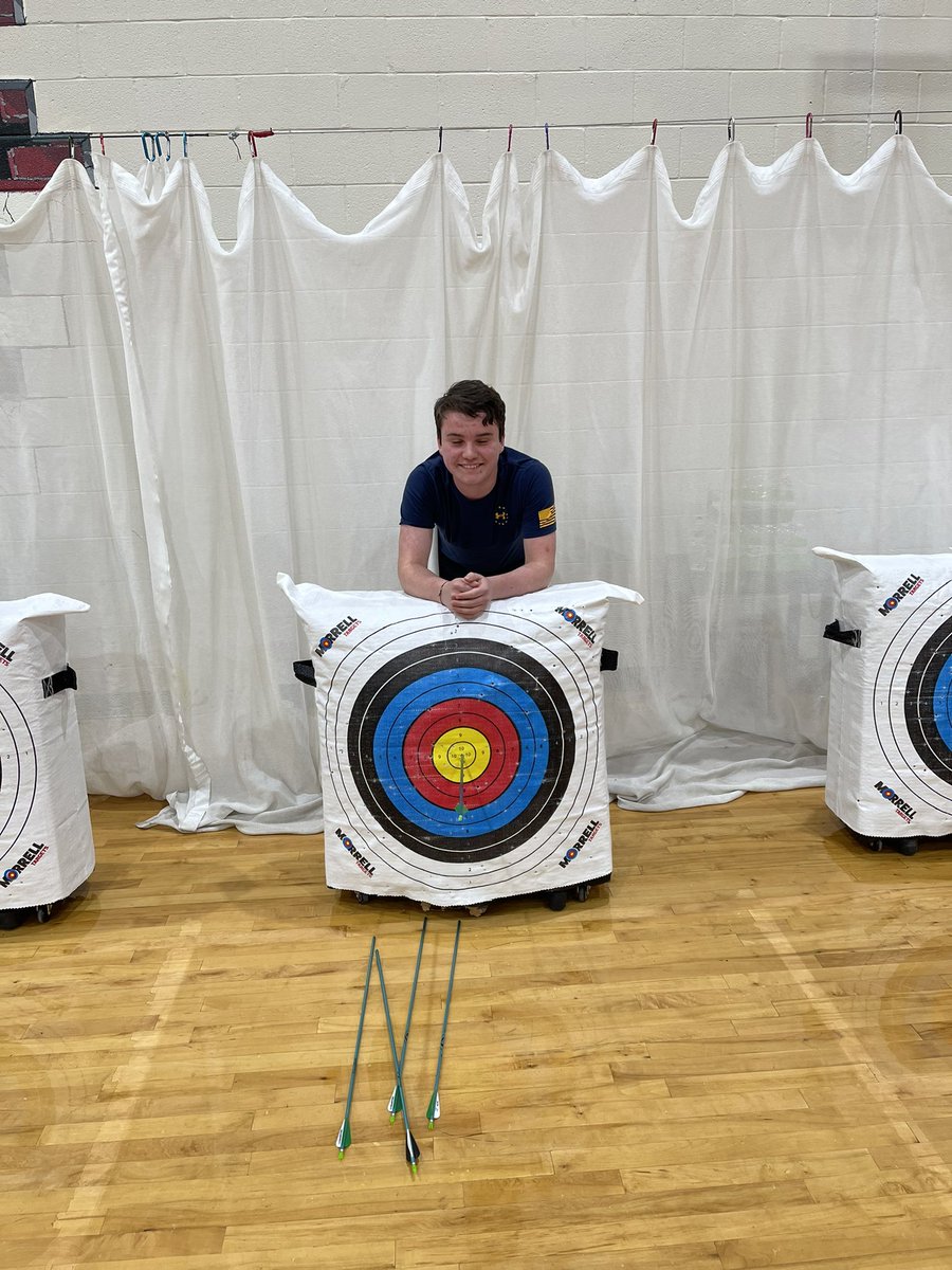ArcheryBearcat's tweet photo. Nice 🎯 before a tournament! #road2state22 https://t.co/OSatPduQQK