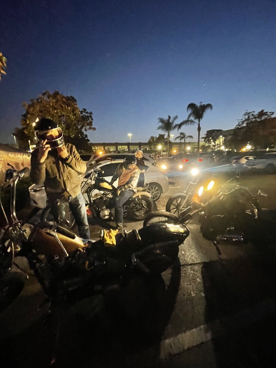 justin m brooks (@jmichaelbroox) on Twitter photo 