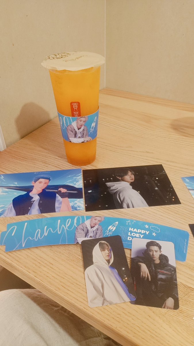 pastelmalt's tweet photo. Thank you @weldherwings 
#exo #exol #brisbane #kpopbrisbane #kpop #exobrisbane #aussieexol #kpopcupsleeveevents #kpopcuplseeveeventbrisbane https://t.co/kXRx0aSp6w