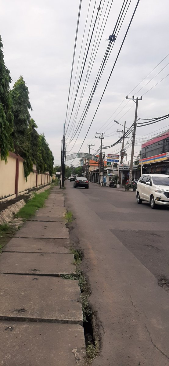 Andyandy1Andy's tweet photo. Ada yg deket daerah sini ?? 

#gaysurabaya #topsurabaya #botsurabaya #gaysange #gaychub #gaysby #wariasurabaya #shemalesurabaya https://t.co/VaQnFUW1H7