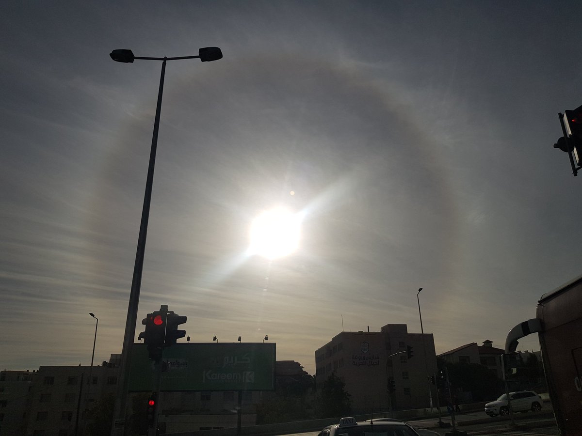 EvaAlSunna's tweet photo. Did you get the chance to see today's Halo around the sun?
#haloaroundsun #Halo #Jordan #Nature #phenomenon https://t.co/tFv4BVCunt