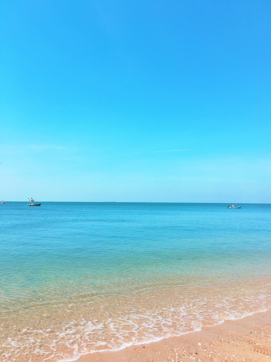 SeasandtreesB's tweet photo. บางแสนน้ำใสมากกกก 🌊🌴
วันนี้หาดวอนนภาหน้าที่พักของเราน้���ใสสุดๆบวกกับแสงแดดอ่อนๆอากาศเย็นๆ เป็นวันหยุดที่สดชื่นมากค่ะ

#seasandtrees #บางแสนน้ำใส #รีวิวที่พัก #ทะเล #ห้องพักวิวทะเล https://t.co/DH5vhQJ2rV