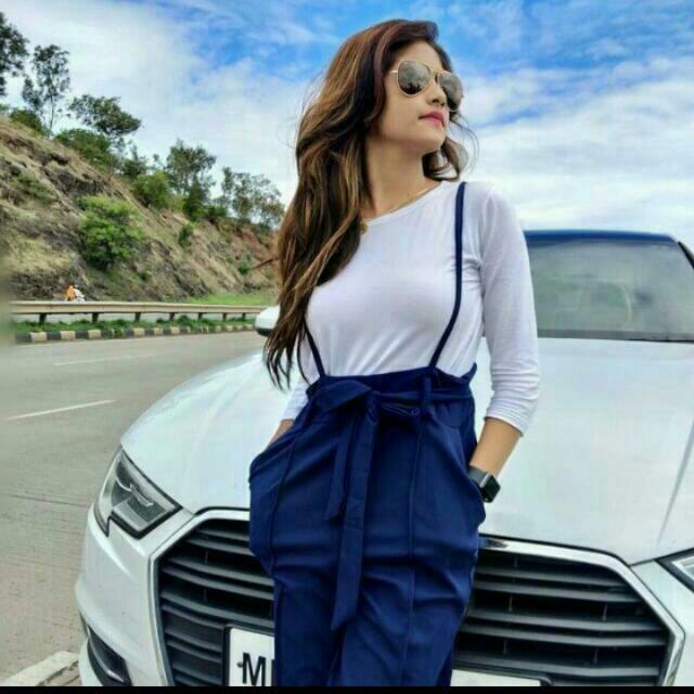 كنت من النوع الذي لا يغلق بابه في وجه أحد ؛ فمررت بتجارب جعلتني لا أفتحه من الأساس ...🪔💔