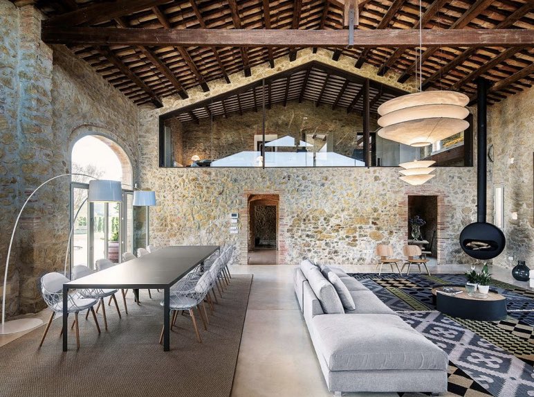Alexandre880888's tweet photo. Maison du Sud du Jour 🇫🇷 #architecture #design #cotesud #plaisir #architectura #BellesMaisons #bellesdemeures #Provence #InteriorDesign #BelleCase RT🔁 https://t.co/QxFzY7GMIt