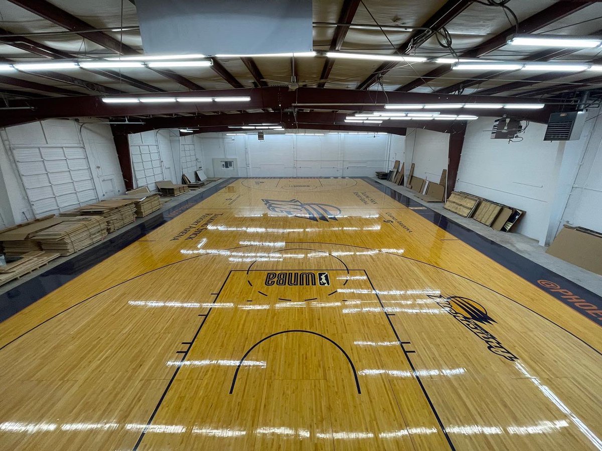 morebaskets2com's tweet photo. Our new court/main court has been installed!@CoachMicRichard we are almost ready! #excited https://t.co/9iniUhZd0W