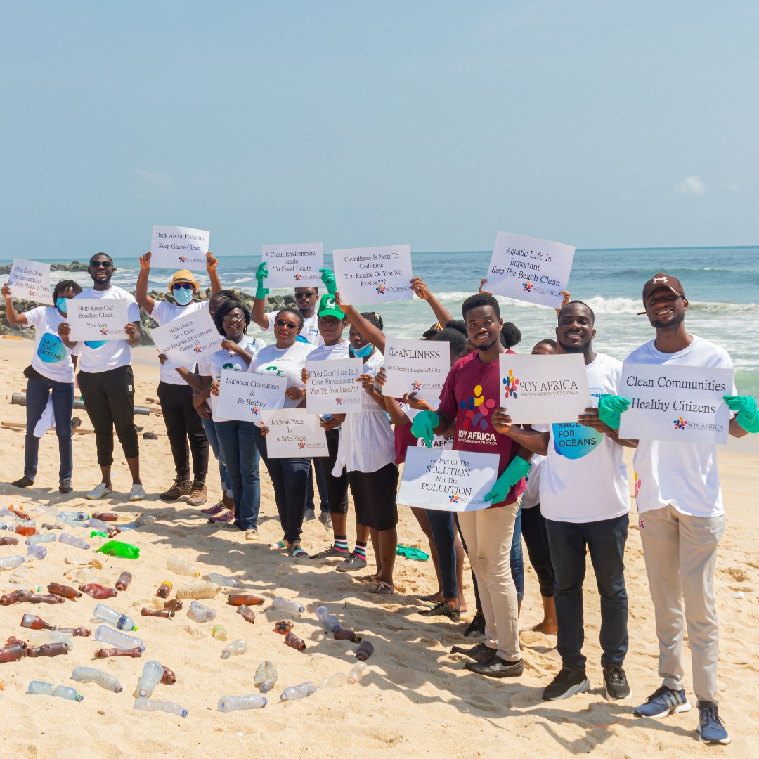 UNLEASHlab's tweet photo. It’s a wrap! 👏 After weeks of planning, #raceforoceans Champions have executed amazing events in their local communities all over the world! 🎉For more information visit: https://t.co/VoMZnN1mVu

📸 Events in Netherlands, Ghana, Tunisia, and Haiti!

#oceanplastic #lifebelowwater https://t.co/wYhG5d8hMC