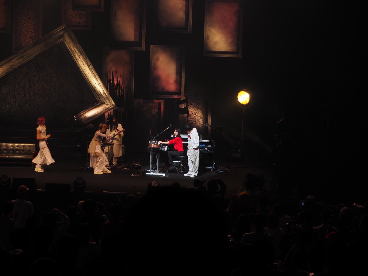 在庫限りセール アイナジエンド サイン入りチェキ 大阪オリックス劇場 Onnud Com