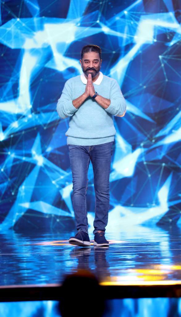 tamil_link's tweet photo. VanakkamSmiling 

#BiggBossTamil  #BiggBossTamil5  #Ulaganayagan https://t.co/R3GqLru2XJ