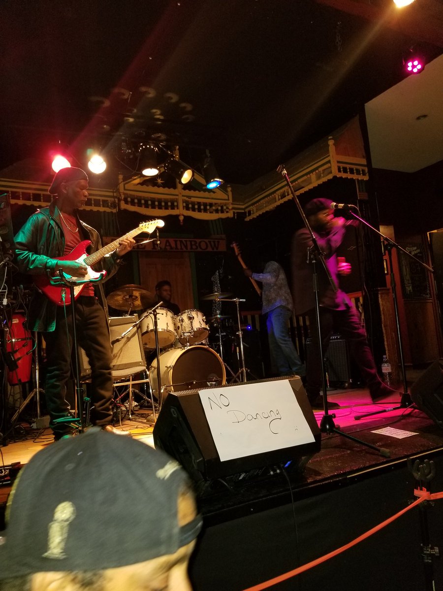 SligoNebula's tweet photo. Ricky Lyon benefit show @Rainbowbistro #NebulaSound in de building KABOOM! https://t.co/HgLofp6unx