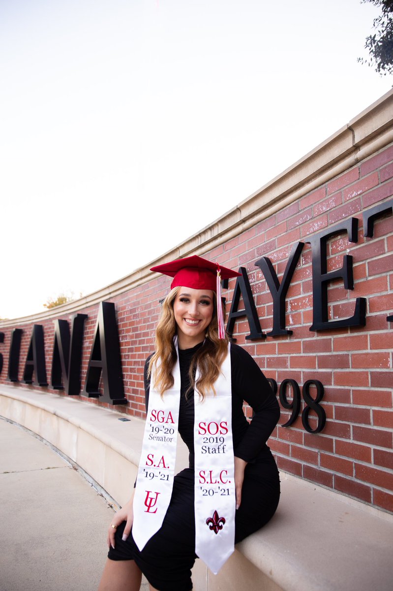 sammaedronet's tweet photo. t-minus 15 days until there’s a degree behind my name 😌 https://t.co/RG6zLbVHt2
