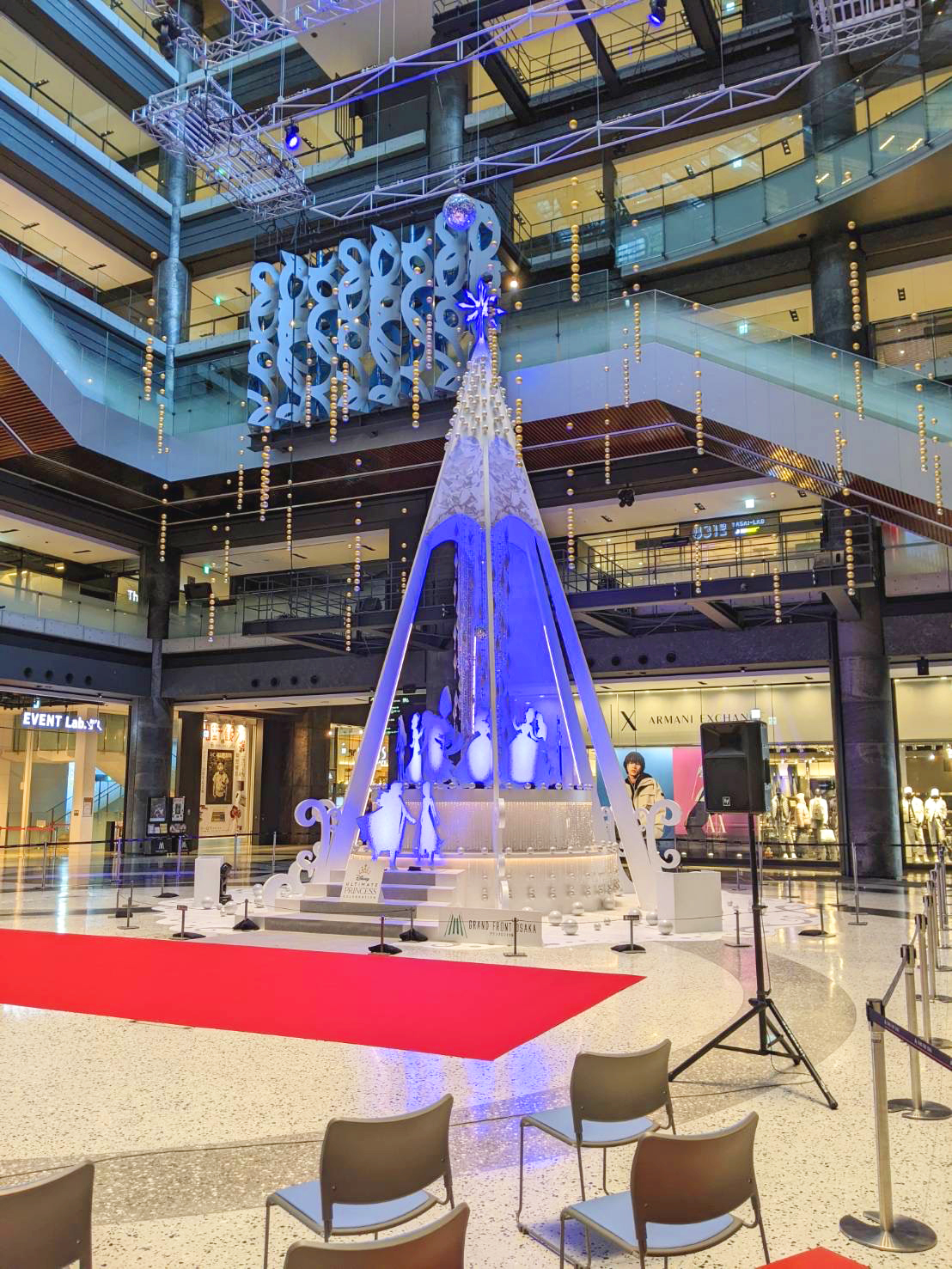 大阪音楽大学 グランフロント大阪でクリスマスイベントに出演 12 4 土 14 00 グランウィッシュスチューデントコンサート に 本学の金管アンサンブルが出演します お買い物の際はぜひお立ち寄りください Youtubeライブ配信でもお楽しみ