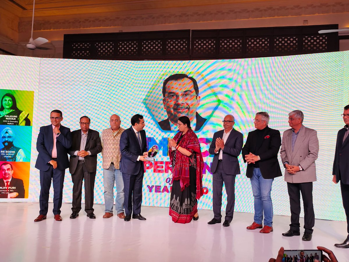 e4mevents's tweet photo. Presenting the winner of the Impact Person of the Year Mr Sanjiv Puri, Chairman & Managing Director,
@ITCCorpCom at #IPOY2020
@anuragbatrayo @nawalahuja @smritiirani @priyankae4m1 https://t.co/FKNBfpwUrW