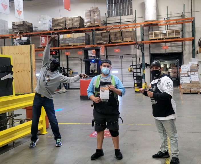 THDProMonse's tweet photo. Recognition walk to end the week at RRC3273 👏 🎉 #Homers @ShaunaDillard @AlbaCorralTHD @Teri_THD @Damarius_34 @ReneMendozaTHD @HdSheneca @JoelLoyaHDPRO @Teresa_THD https://t.co/AL3mCvSAqL