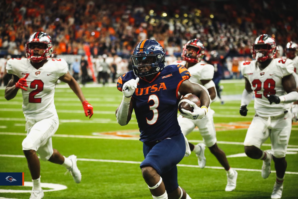 CONFERENCE.
USA.
CHAMPIONS. 🏆

Final score: UTSA 49, Western Kentucky 41

#UTSA #BirdsUp #WeAreTheChampions