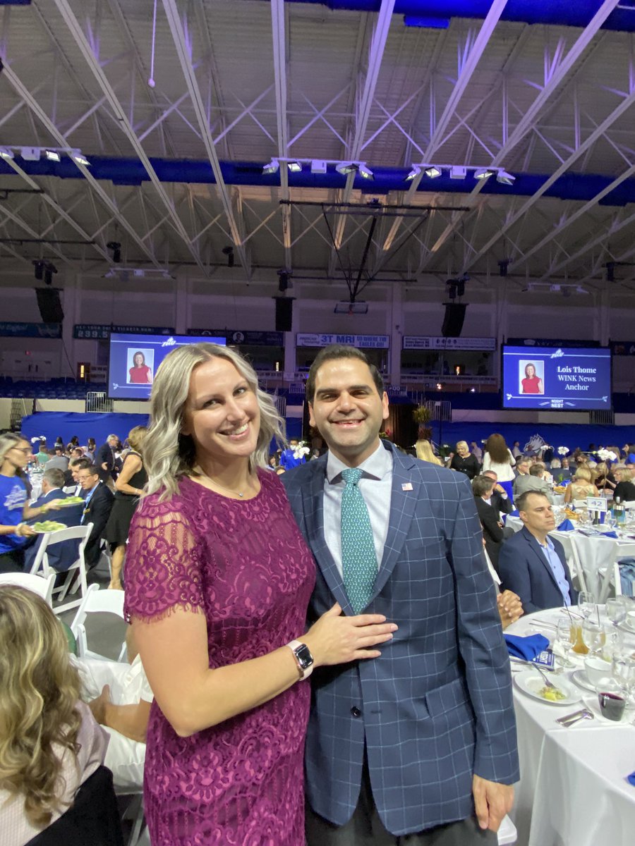 America88's tweet photo. Night at the Nest with some of the best FGCU Eagles and supporters! Breaking bread and building support for FGCU student athletes! #GoEagles #WingsUp #LearnEarnandReturn https://t.co/l13qicj2pc
