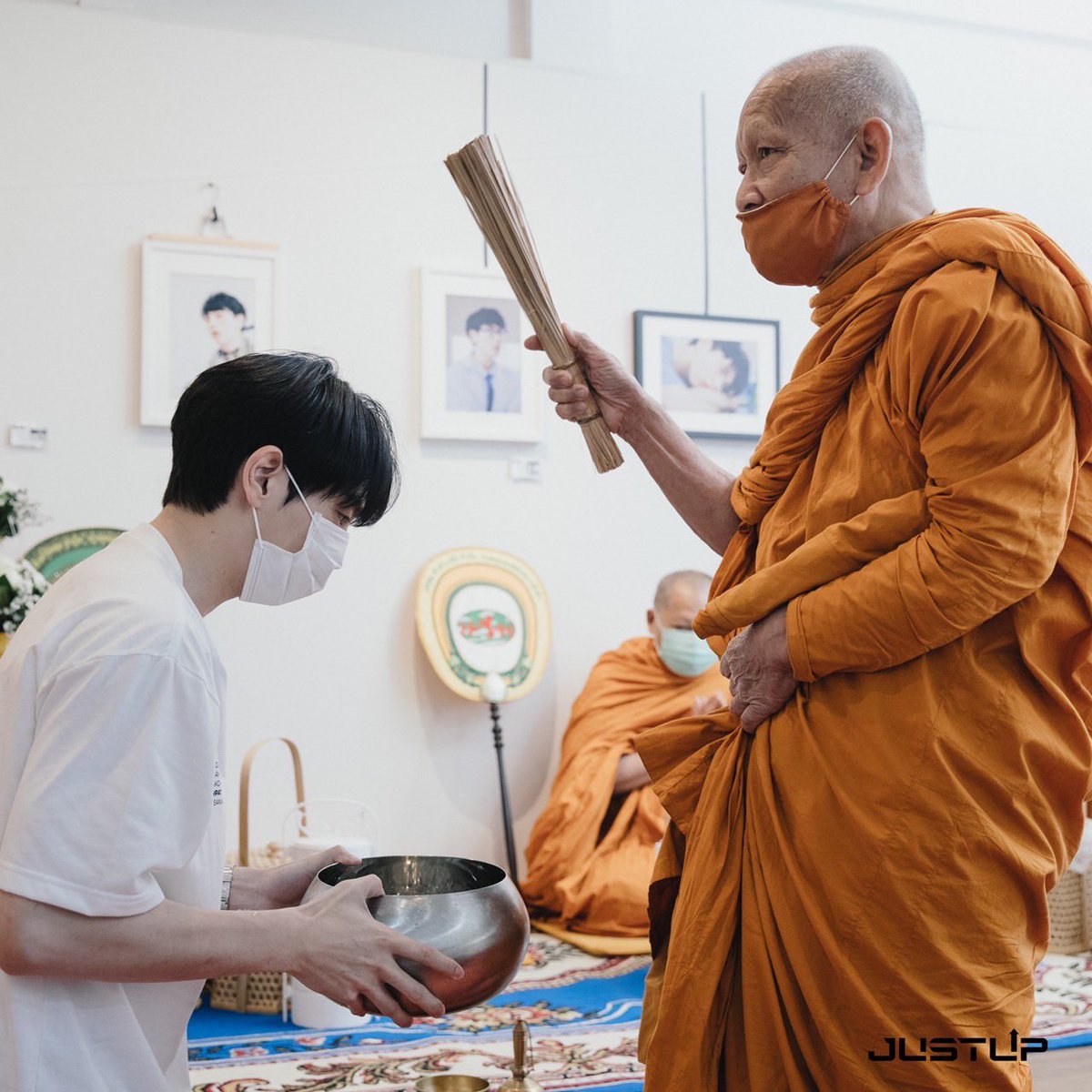 เอาภาพการทำบุญวันเกิดของน้องอัพมาฝากครับ
ร่วมอวยพรวันเกิดให้อัพกันได้เลย

#ภูมิพัฒน์อายุ27ขวบแล้วครับ