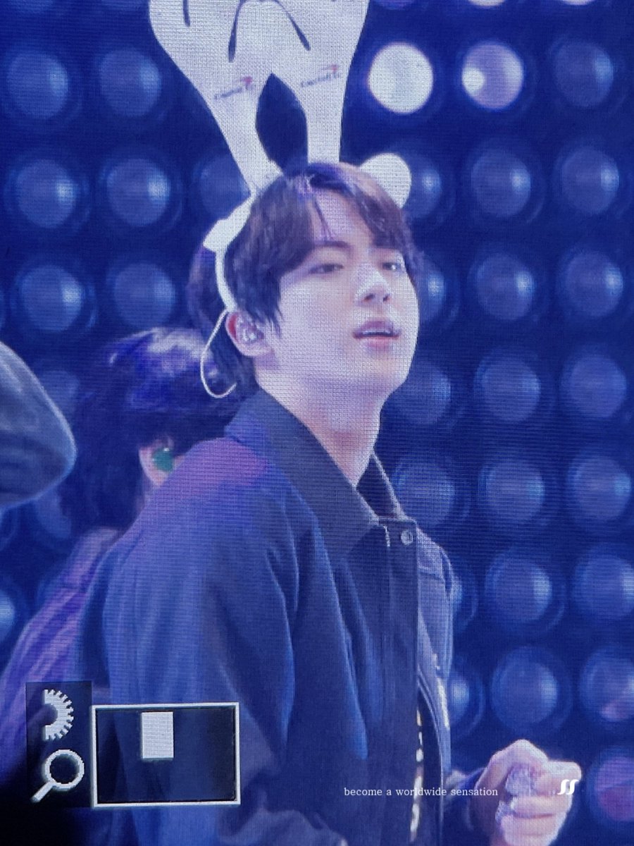 sensation1204's tweet photo. 211203
-
#BTS #방탄소년단
#BTSJIN #방탄소년단진
#worldwidehandsome https://t.co/CrrmFhbg1J