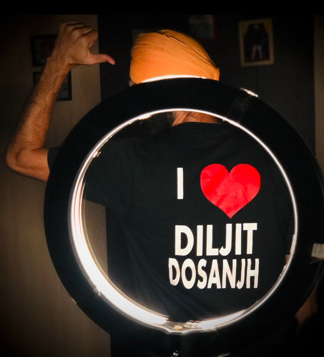 Harpreet0412's tweet photo. Sat sri akal 👏🏼@diljitdosanjh veere aj mera  #happybirthday 🎂 hai or Tuhadi wish to bena mera bday uncomplete  hai 😜so mera bday apni wish naal complete krdo (tuhade reply di wait ch han love )💗 and respect ✊🏻 #bestveer #diljitdosanjh #loveyou https://t.co/Z6KnigNWAX
