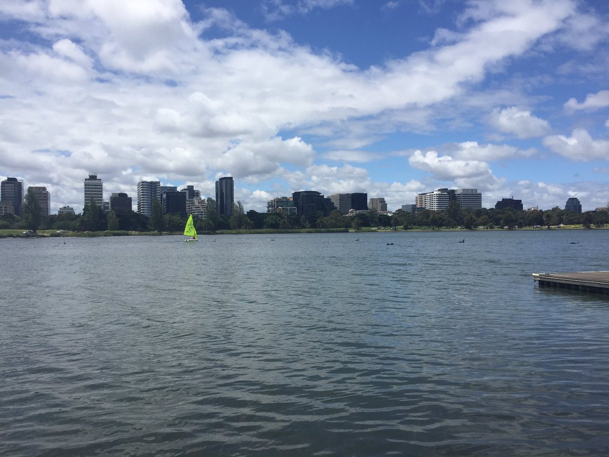 #Pacer (class of boat) racing at #APYC . Raced under eyes of experienced instructors; learning heaps about starts, wind, sail control. <a href="/wenbinfei/">Wenbin Fei</a> &amp; I made good team winning 4/5 beginner races on the lake 😳 Crazy I know! Now for recovery ❄️🌊 #Melbourne #Sailing #ThisGirlCanVic