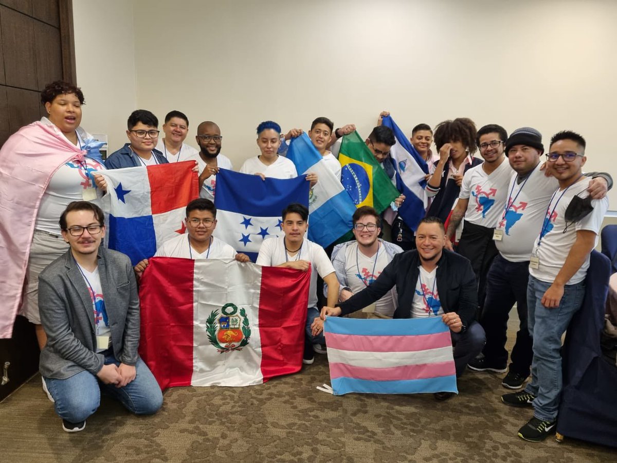 HT_Panama's tweet photo. El IV Encuentro de #Redcaht+ 
Fortalecer alianzas, impulsar nuevos liderazgos, y seguir aprendiendo para lograr que todas las personas trans puedan gozar de todos sus derechos.  Excelente representación de Panamá, gracias a nuestro presidente Linx y director de proyecto Nico. https://t.co/wuERSoZbAn