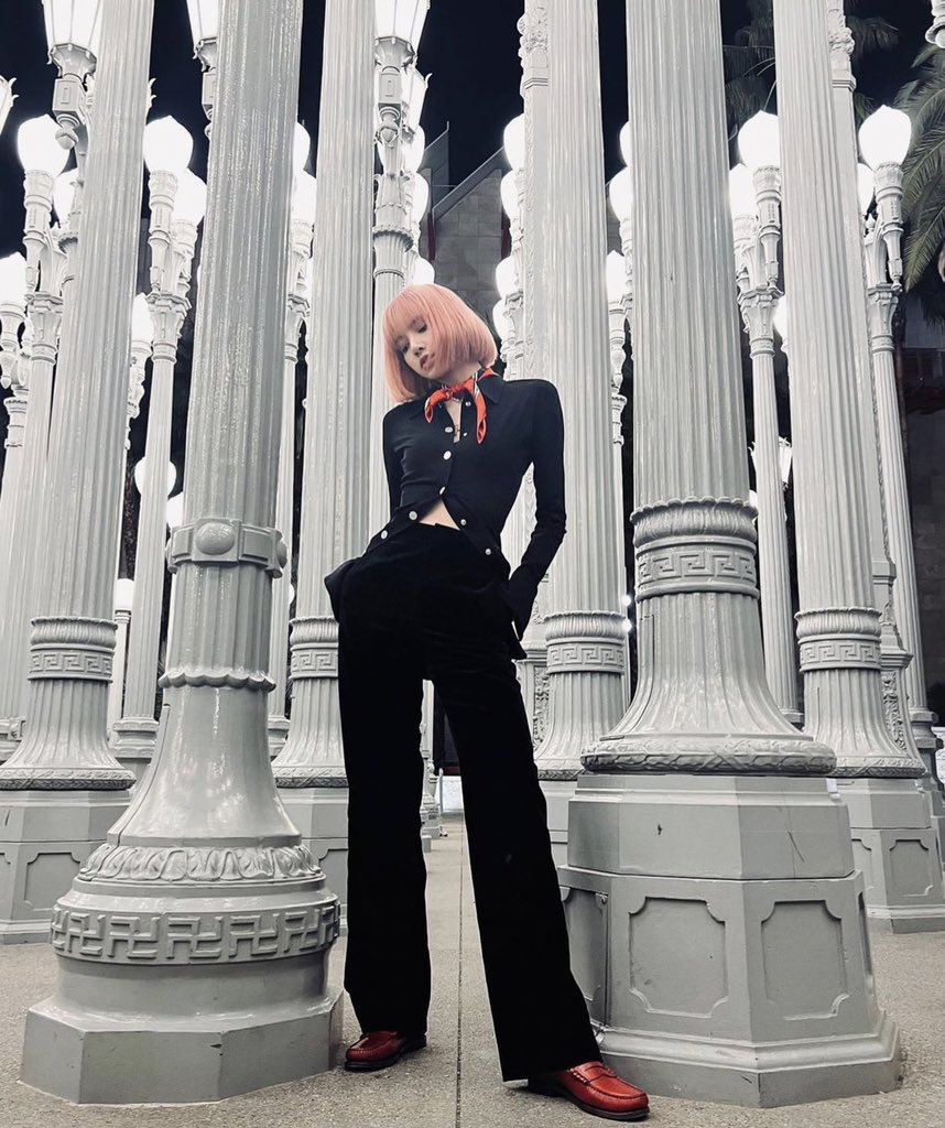 magniranthines's tweet photo. Classy savage 
I VOTE #MAMAVOTE   #lisa https://t.co/w4Ab0lvKVZ