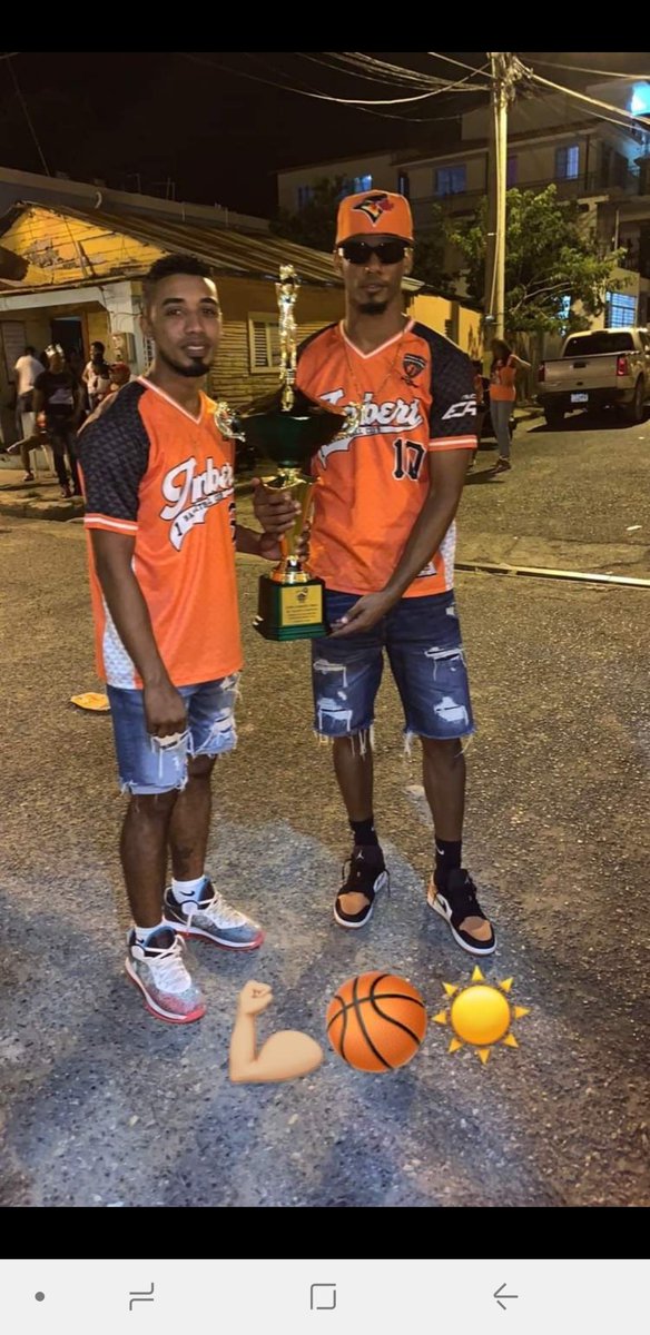 1Imbert's tweet photo. Ezequiel valerio y NATHANAEL CABRERA con el trofeo de Campeón 2021 del torneo Superior de IMBERT #ImbertUnoCampeon2021 #lanuevaEra #unaFamilia #basketdominicano #imbert #abaplata #fedombal #imbert #lanuevaEra https://t.co/wuv5j3VSDm