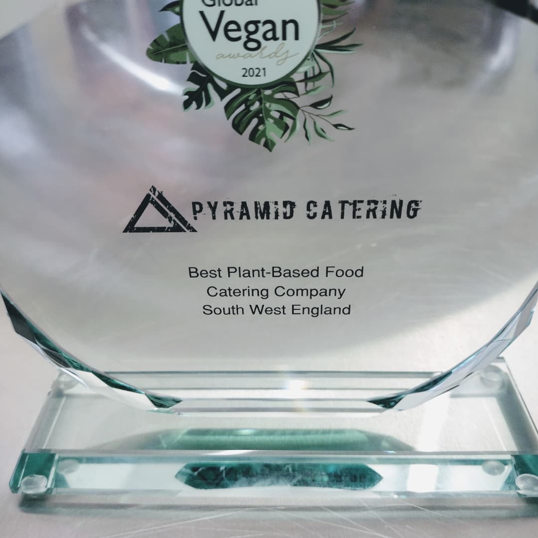 TheVeganPyramid's tweet photo. Award Winning Vegan Caterers!!
Best Plant-Based Food Catering Company - South West England.... 
Many thanks Global Vegan... Nice 💚🌱
Might have to get a trophy cabinet 😎
#vegan #veganfood #plantbased #awardwinning https://t.co/AAAlPRmDNM