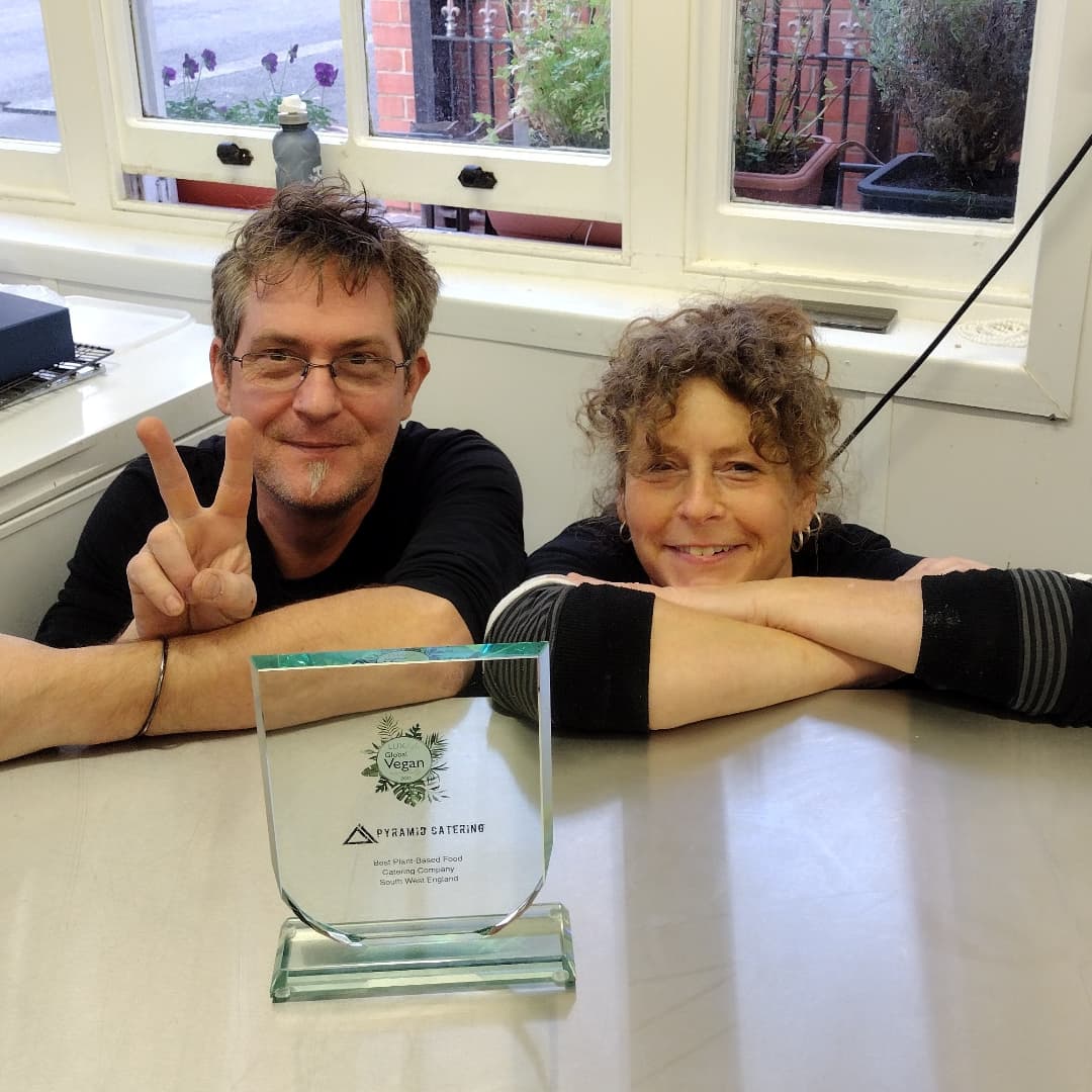 TheVeganPyramid's tweet photo. Award Winning Vegan Caterers!!
Best Plant-Based Food Catering Company - South West England.... 
Many thanks Global Vegan... Nice 💚🌱
Might have to get a trophy cabinet 😎
#vegan #veganfood #plantbased #awardwinning https://t.co/AAAlPRmDNM