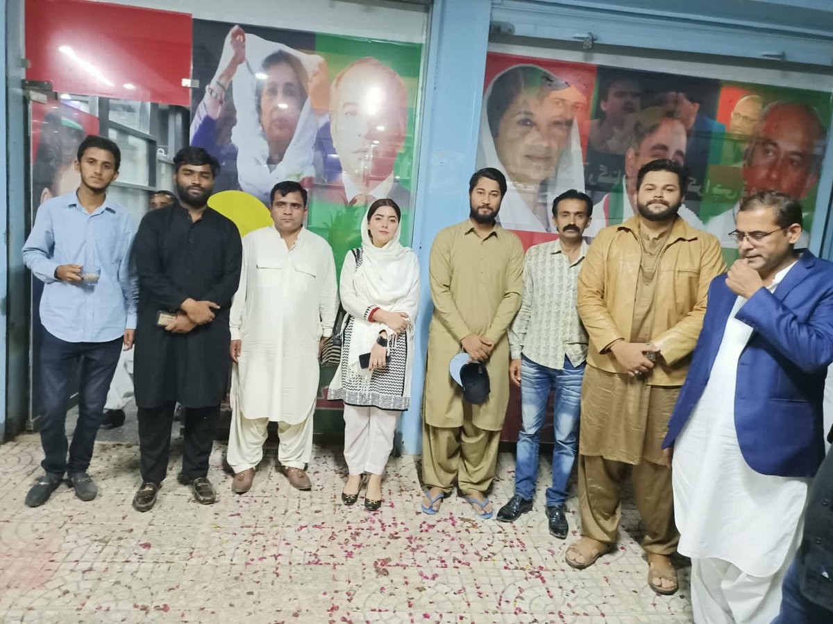 SahabFazalullah's tweet photo. @AqrabaFatima 👍 https://t.co/XeOqf3If4O